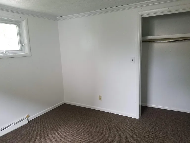 Bedroom 3 (main floor)