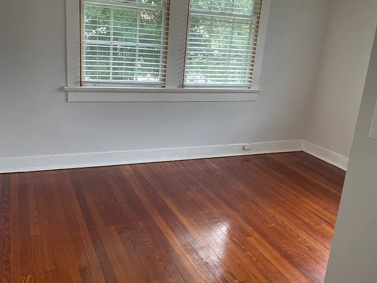 2401 Nashville Ave — Photo 13