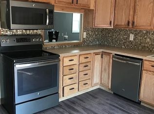 26 Buckingham Rd, Chatham, IL 62629