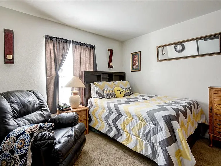 Patriot's Pointe Apartment Homes — Photo 15