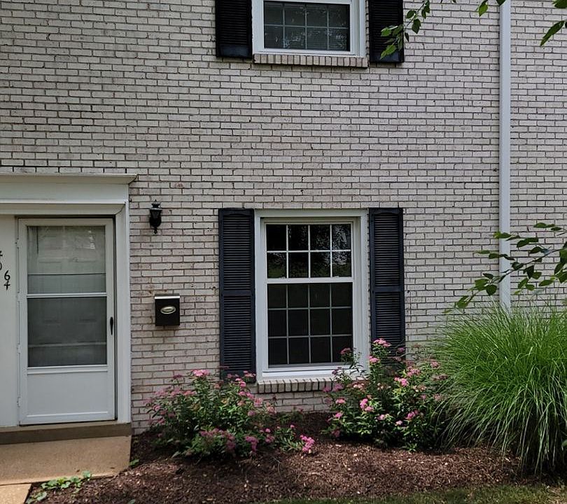 1st image of 4064 Paule Ave