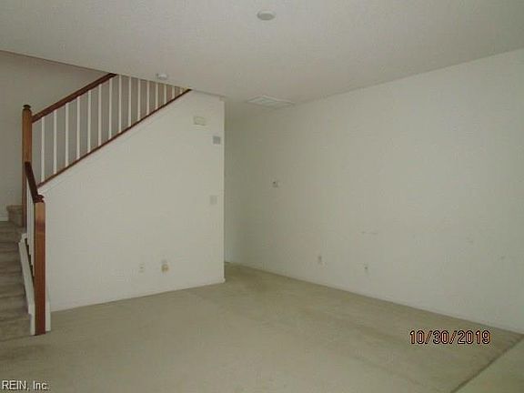 4th image of 603 Sawgrass Ln
