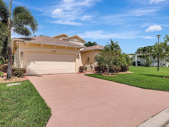 3rd image of 502 SW Indian Key Drive