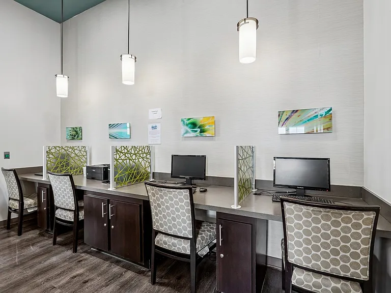 Oakleaf Plantation Apartments — Photo 35