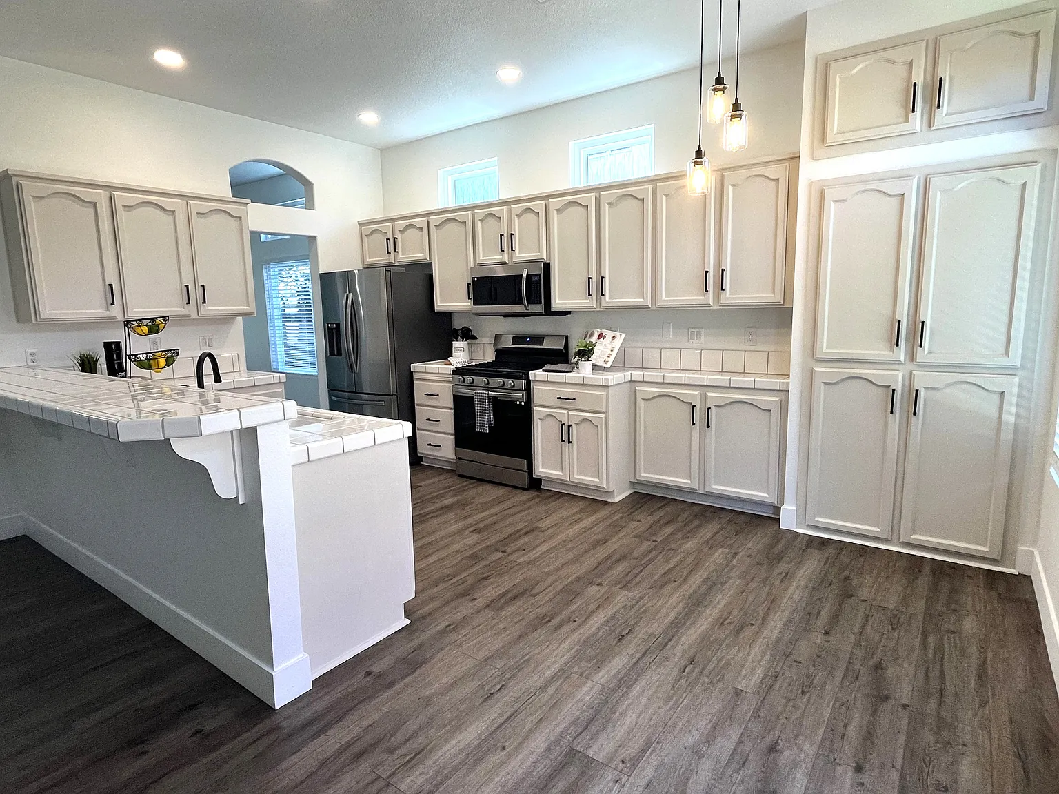 3 bed, 1624 sqft, $2,750 — Photo 3