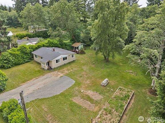 5th image of 15711 Birch Street