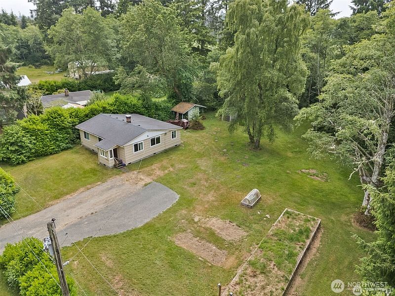 5th image of 15711 Birch Street