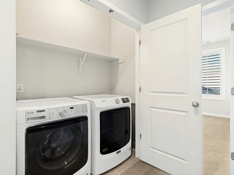 966 E Deer Arch Ln — Photo 12