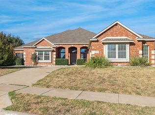 8708 Tangleridge Dr, Fort Worth, TX 76123