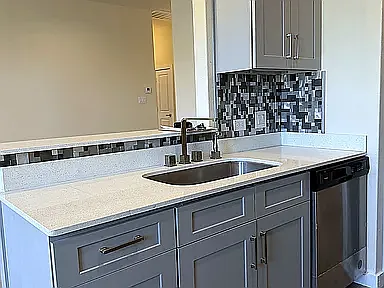 3 bed, 1613 sqft, $1,500 — Photo 2
