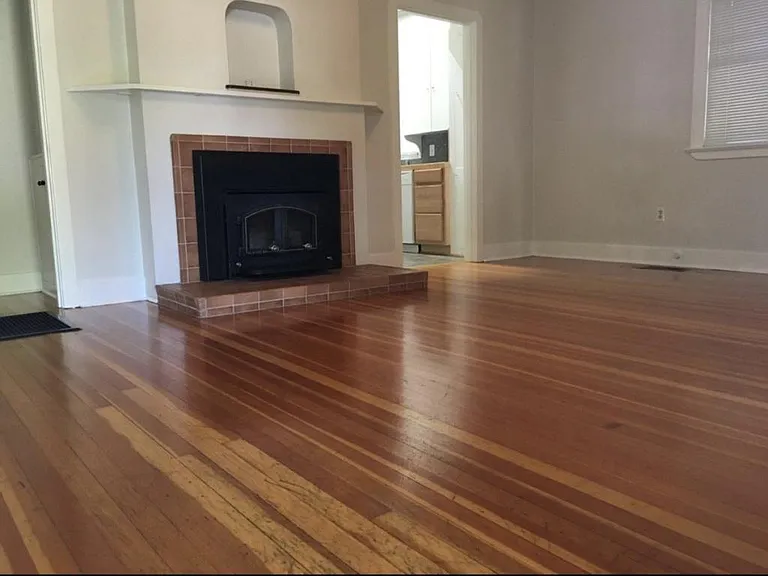 1002 NW Lawnridge Ave — Photo 6