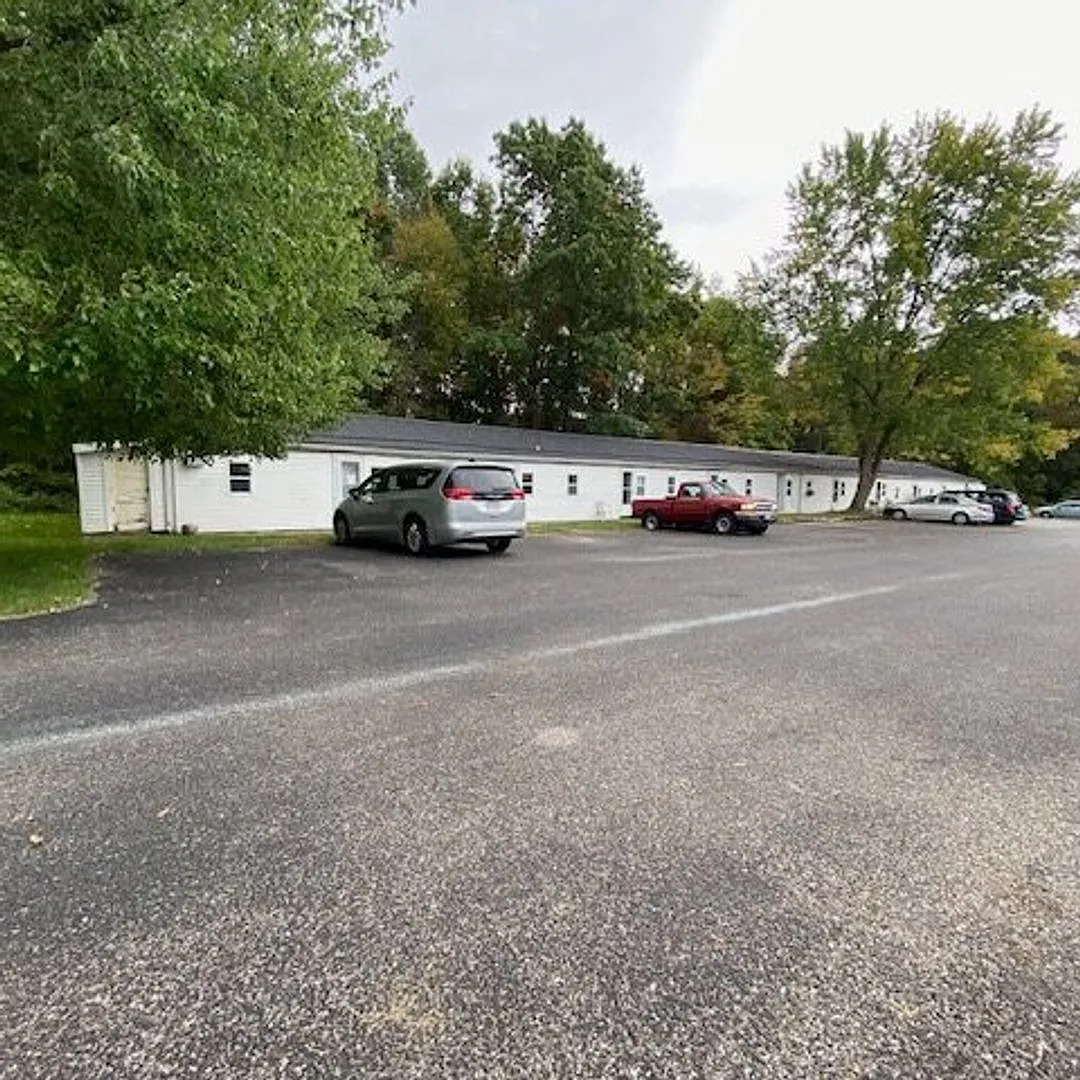 1842 Grace Rd Akron OH 44312 MFH10 .T2 — Photo 1