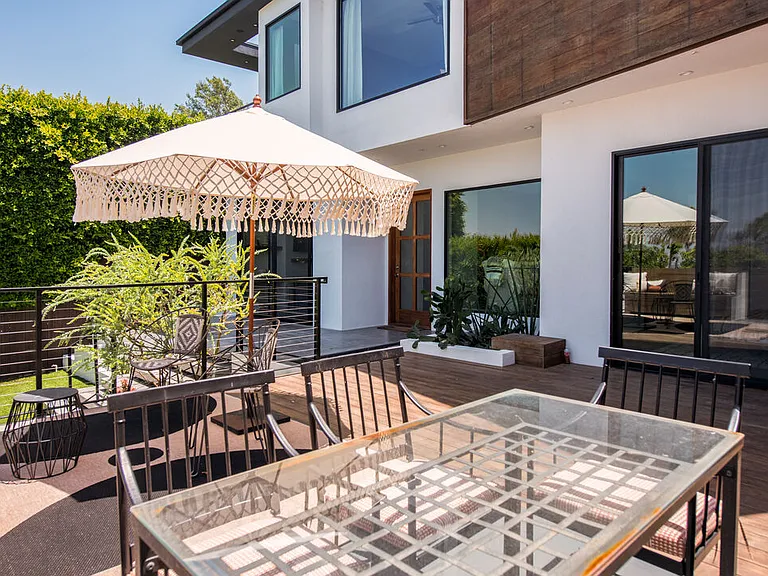 3606 Berry Dr — Photo 4