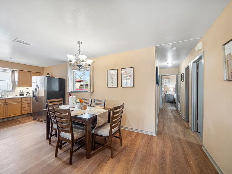 9123 Barton St — Photo 11