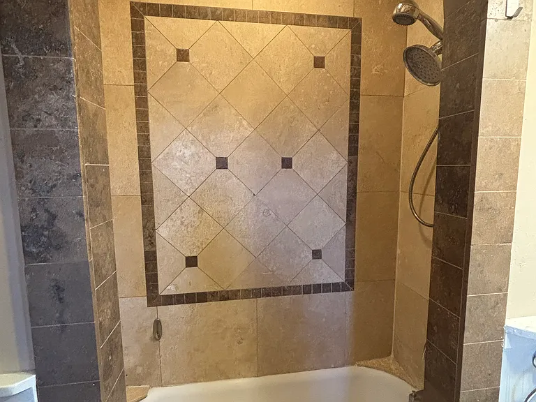 Bathtub