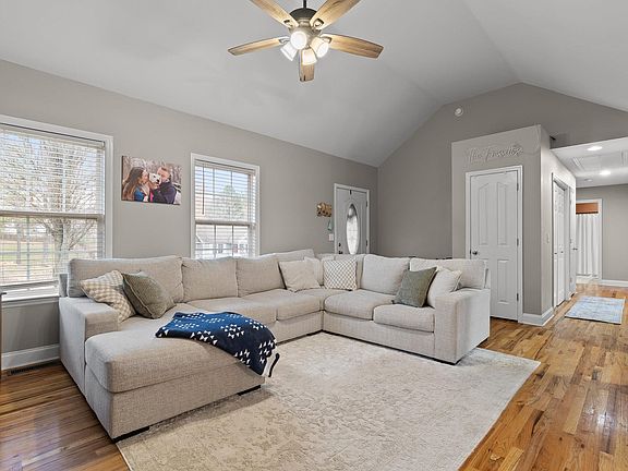 3rd image of 208 Home Place Ct SE