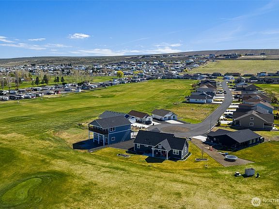 5th image of 8090 Desert Sage Court SE