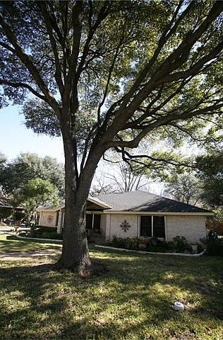 1st image of 12307 Blue Water Dr