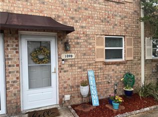 109 River Point Dr APT D, Destrehan, LA 70047