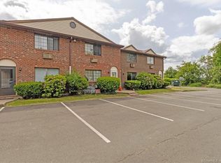 100 Mark Ln UNIT B4, Waterbury, CT 06704