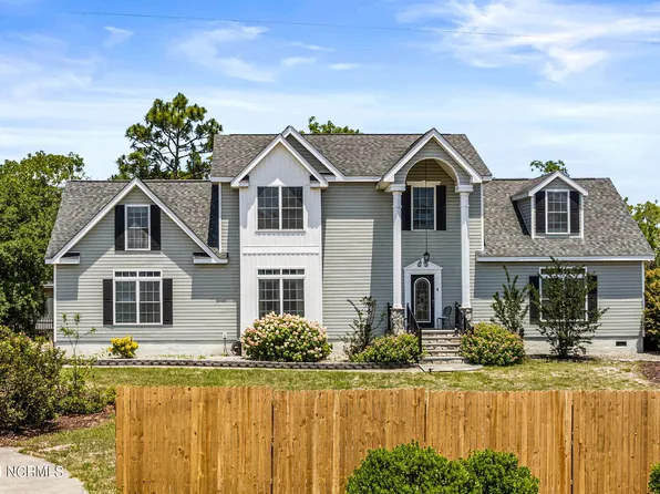 2050 Zion Hill Road SE, Bolivia, NC 28422