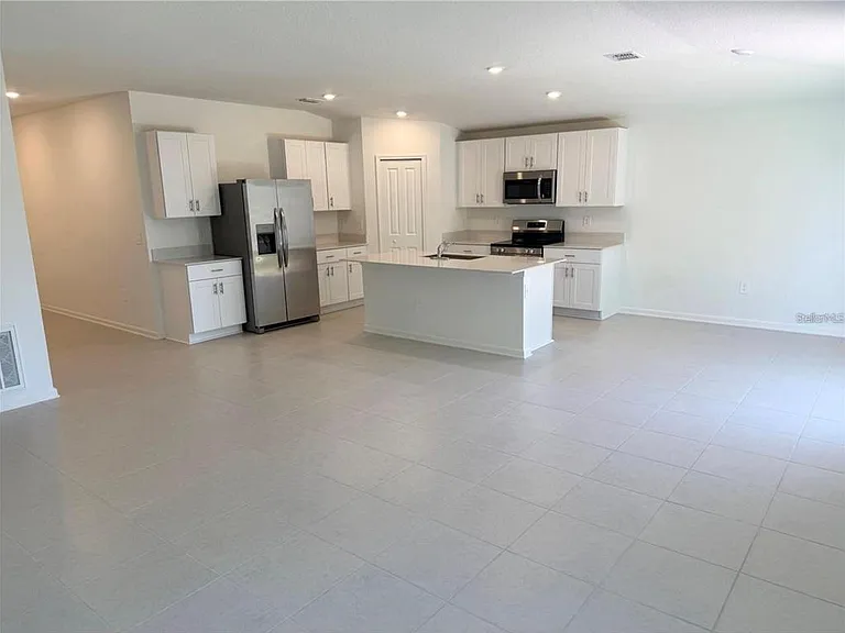 5300 Dagenham Dr — Photo 5