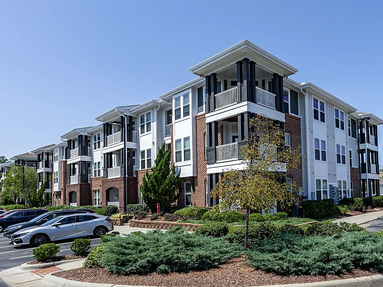 Apartment Home Exterior and Garage