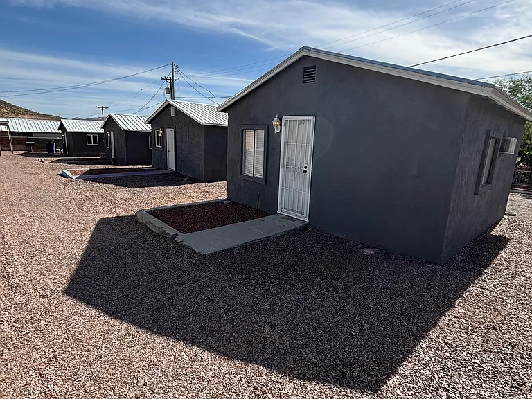 Kellner Unit A's - 1 Bedroom
900.00