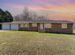 1735 Smothers Rd, Madison, NC 27025