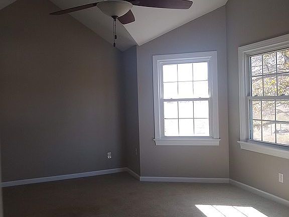 3rd image of 1564 Degrasse Dr