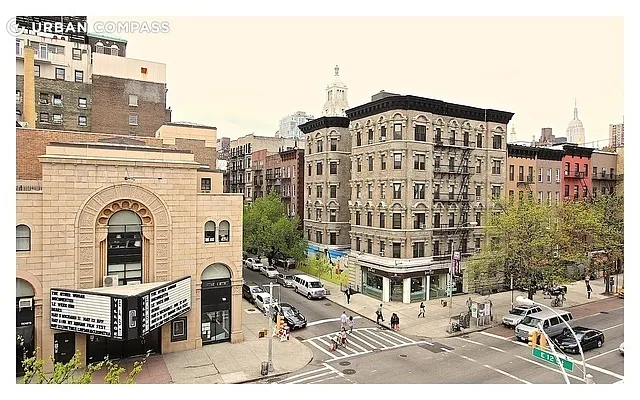 Rented by Compass | media 24