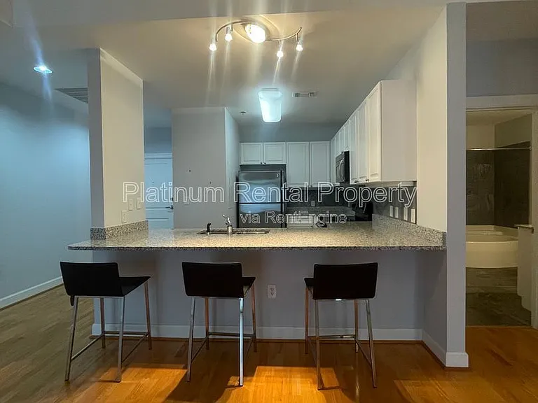 325 E Paces Ferry Rd NE #414 — Photo 7