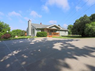 19518 Grand Ave, Council Bluffs, IA 51503