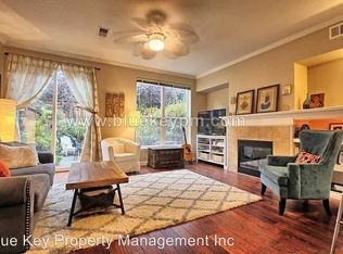 10077 NW Wilshire Ln, Portland, OR 97229