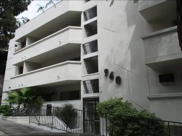 960 Larrabee St APT 218, West Hollywood, CA 90069