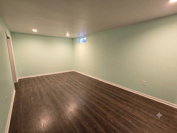 3rd image of 11302 Kessler Pl
