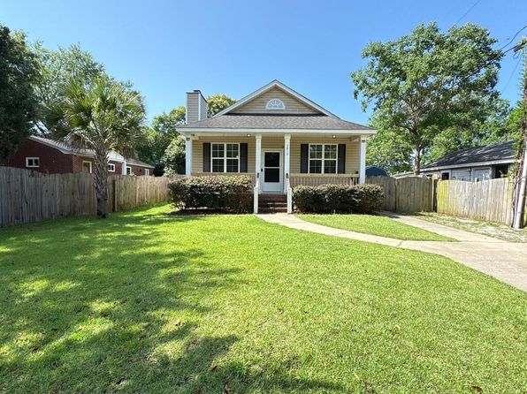 3816 Lantana Dr