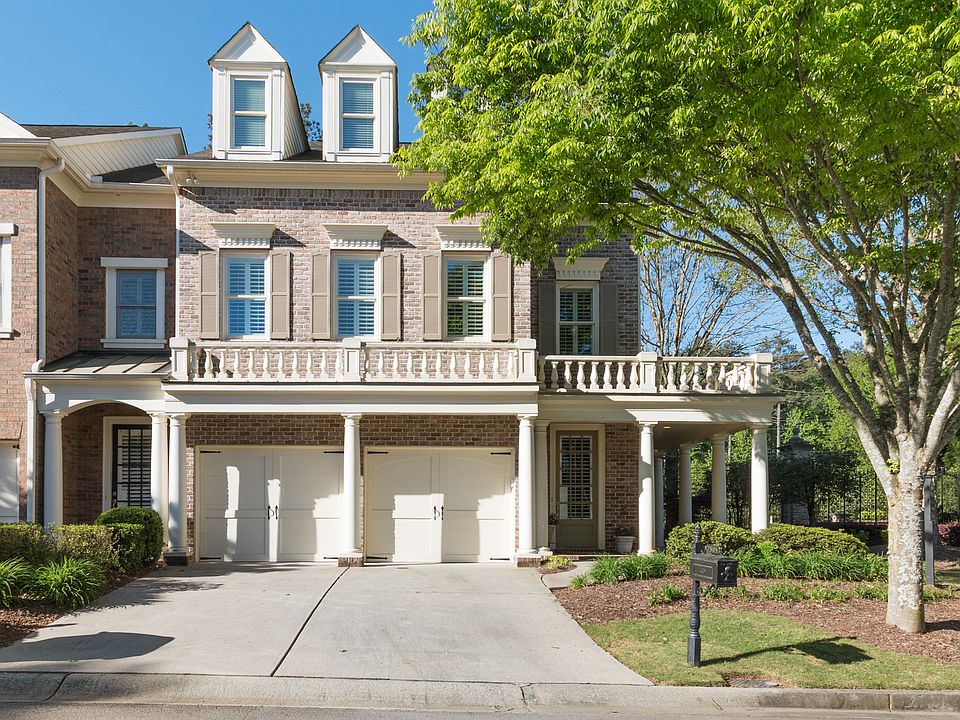 Lovely wrap around porch
