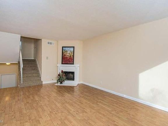 3rd image of 1151 Ramona Dr