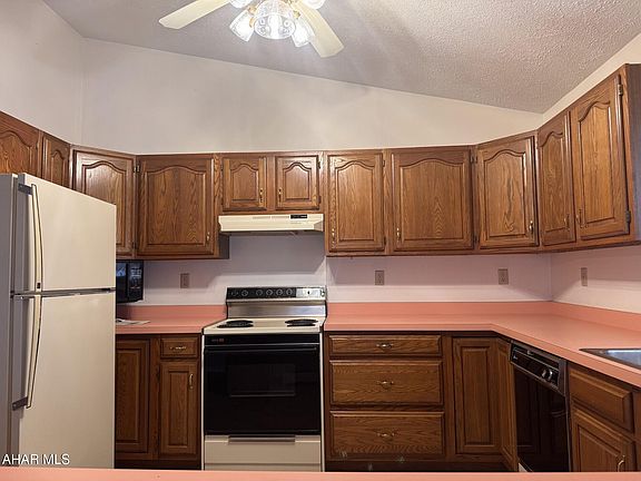 3rd image of 2149 Dutch Rd