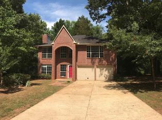 1900 Hunters Ridge Dr, Lawrenceville, GA 30044