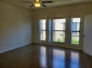 4524 Edgewood Pl, Los Angeles, CA 90019