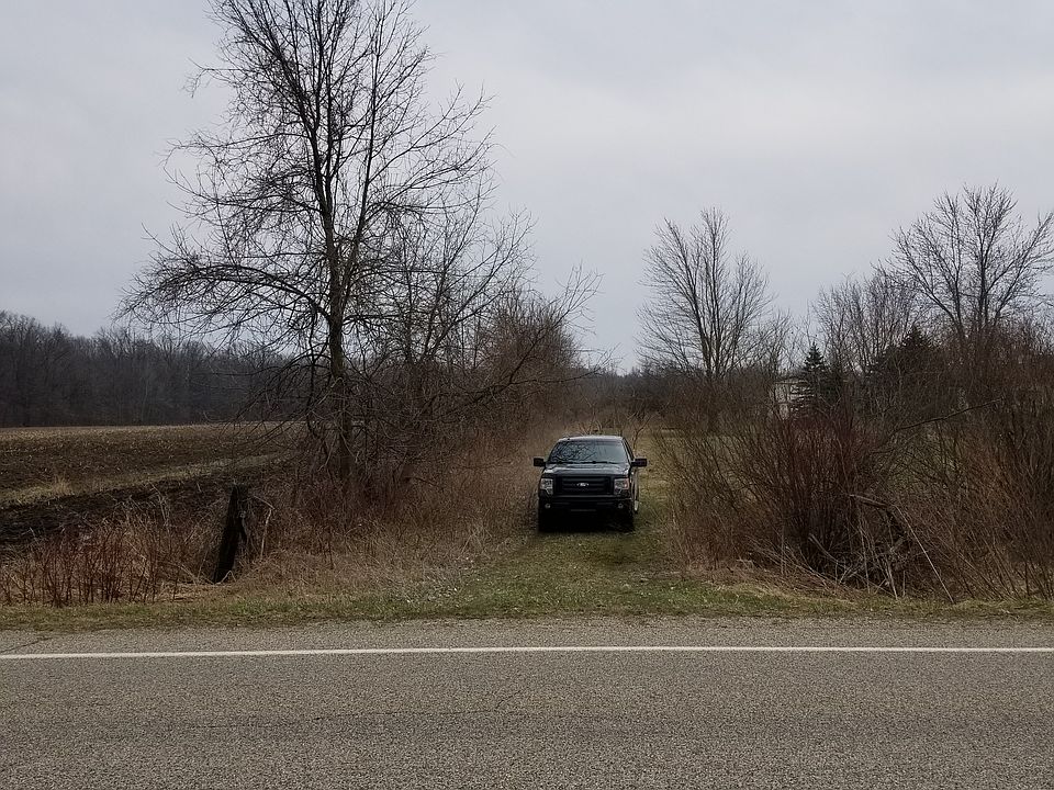 Easement viewing from 84th st