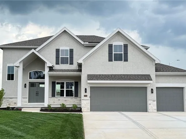10316 N Smalley Dr, Kansas City, MO 64157
