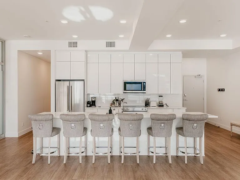 1232 Ellis St #1402 — Photo 48
