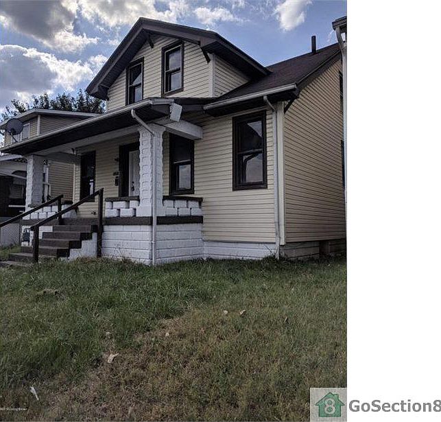 1st image of 224 N 32nd St
