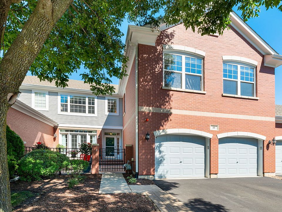1st image of 55 Lakebreeze Ct