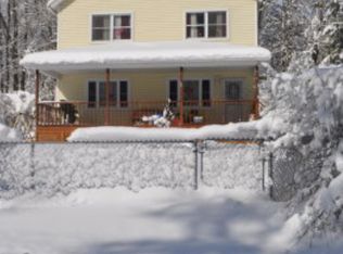 458 Pike Run Dr, Daisytown, PA 15427