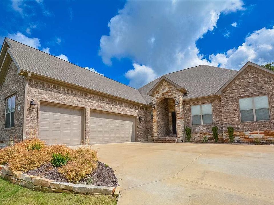 1st image of 9708 Hickory Heights Dr