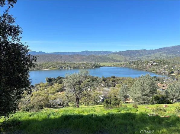17282 Greenridge Rd, Hidden Valley Lake, CA 95467